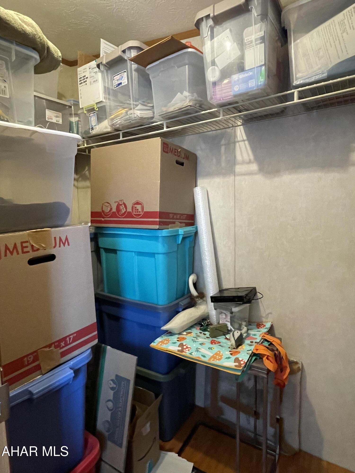 Laurel Woods - Residential