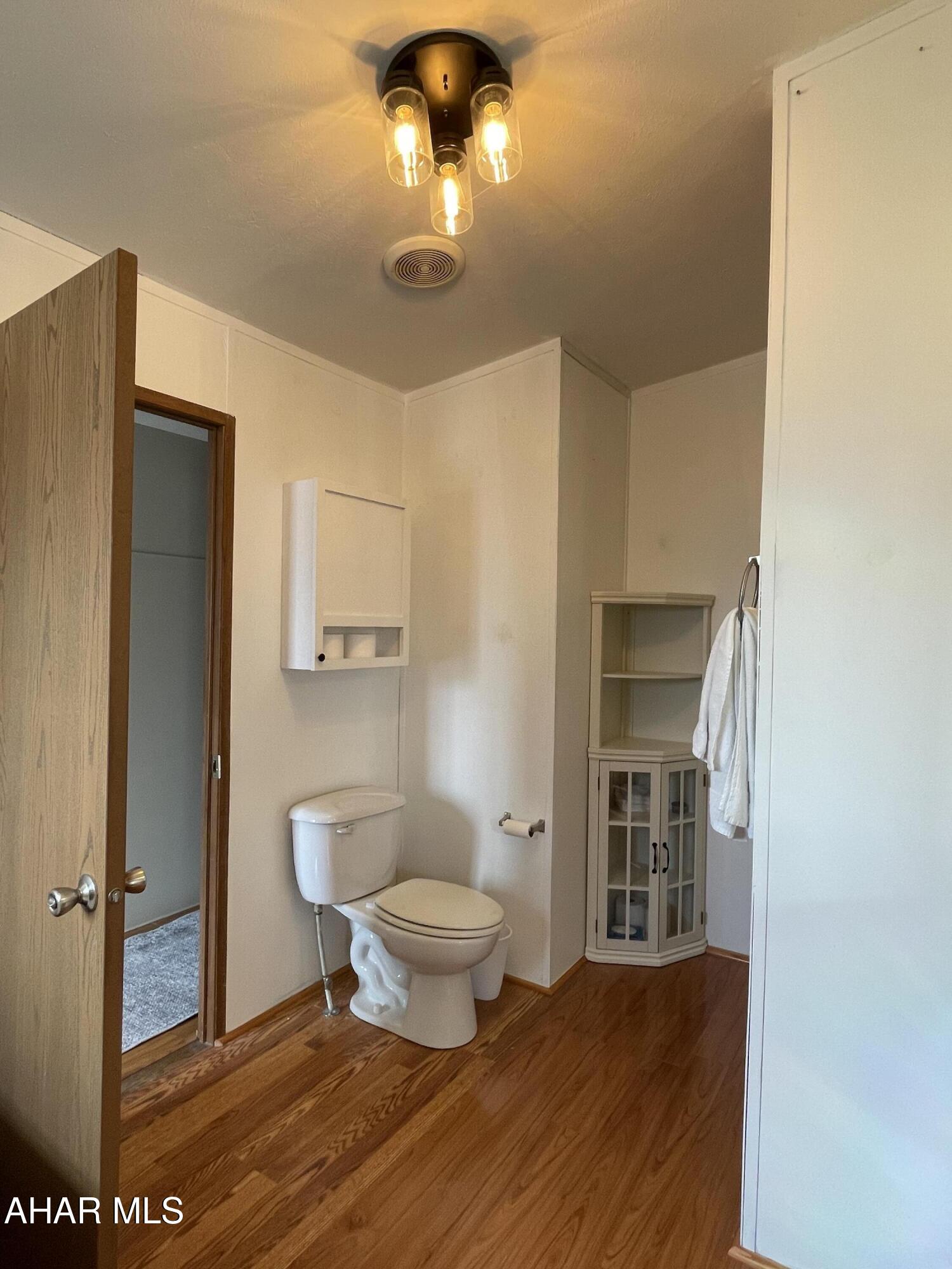 Laurel Woods - Residential