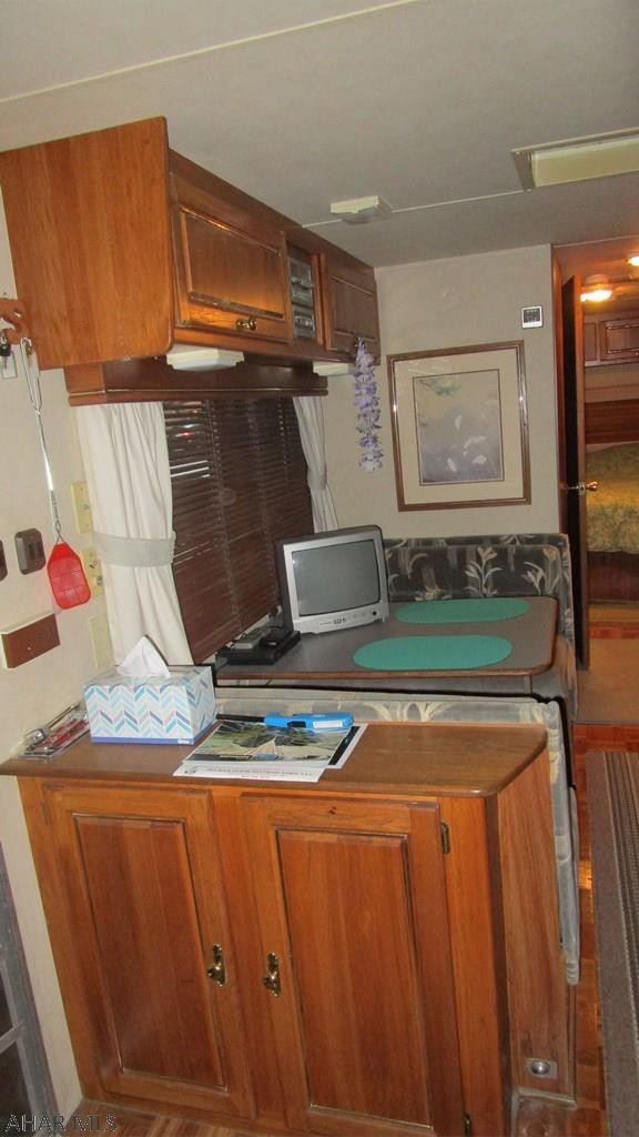 Glendale Yearound - Residential