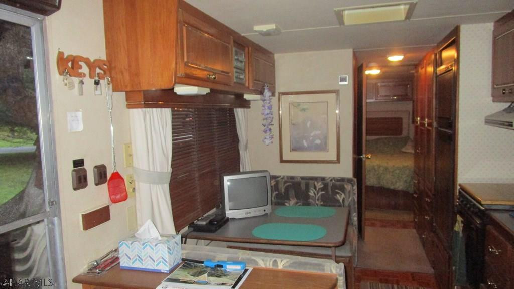 Glendale Yearound - Residential