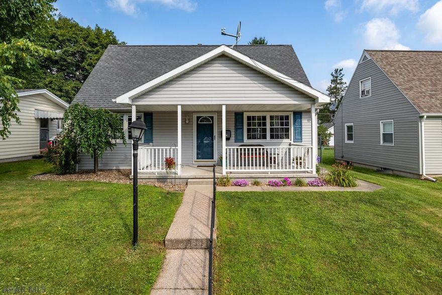 There is no telling what you will cook up in this 11'4x16'0 modern kitchen just steps away from the 8x20 deck.  Separate dining room with 14'11x13'6 living room with laminate floors.  Laminate extends into dining room, kitchen ceramic tile flooring, full  bath on first floor with linoleum flooring.  Need a bedroom on the first floor - no problem!  2 bedrooms on first floor and 2 bedrooms on second floor.  Basement offers family room, computer room and bonus room.  Fenced in yard in friendly neighborhood.