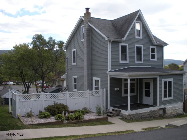 Juniata - Residential