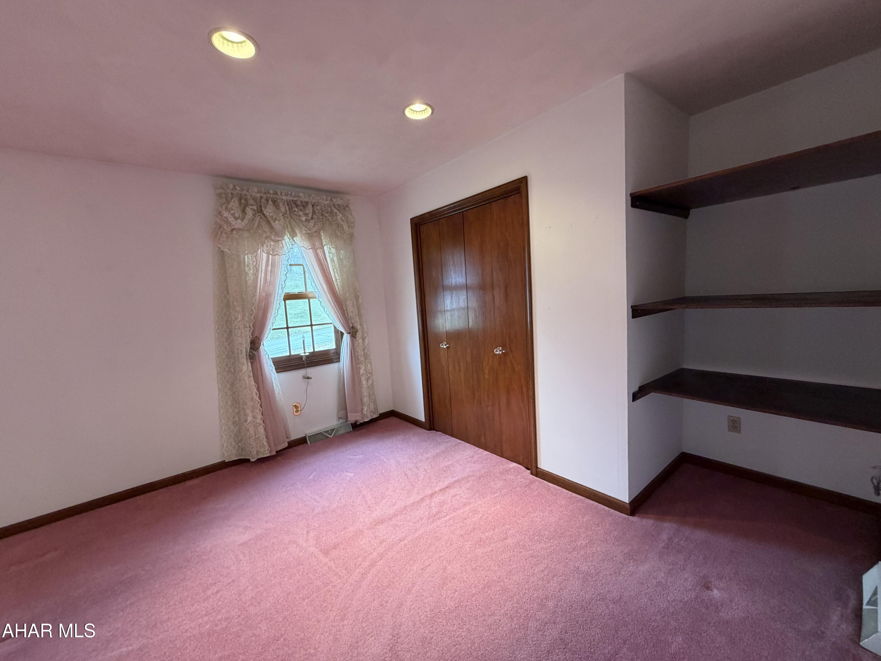 Belaire Estate - Residential