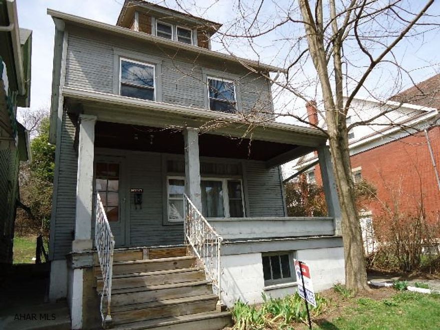 Great starter - hardwood floors - fenced yard, finished heated 3rd floor for additional bedroom.