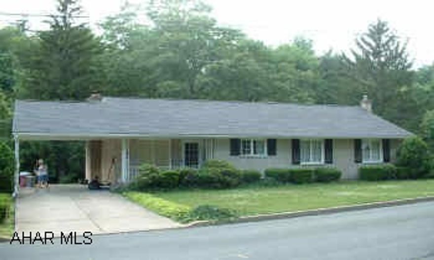 Well built brick home on large lot- Private rear yard and patio, hdwd under carpet- 2 FP Hdwd under carpet-2 working Fireplaces, newer roof, plenty of storage, Great Area!!Seller to pay up to 3% toward closing costs.