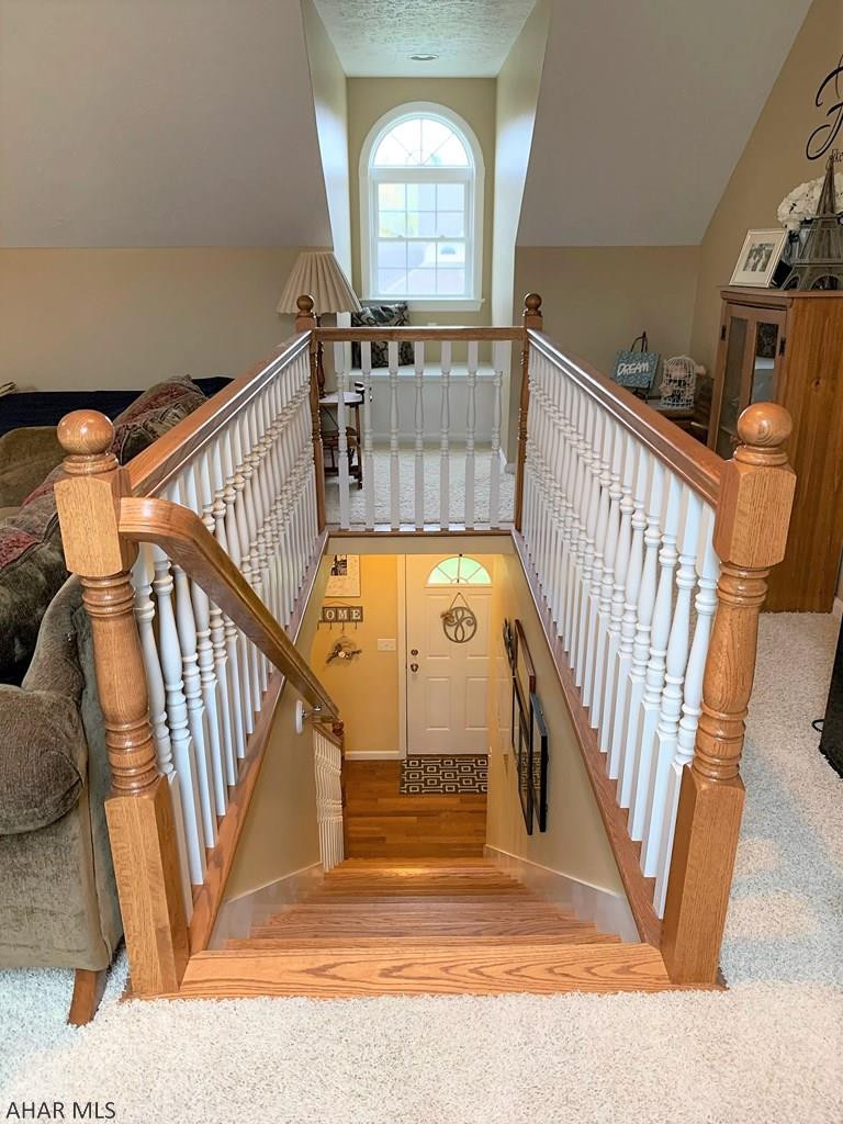 Hawthorne Manor - Residential