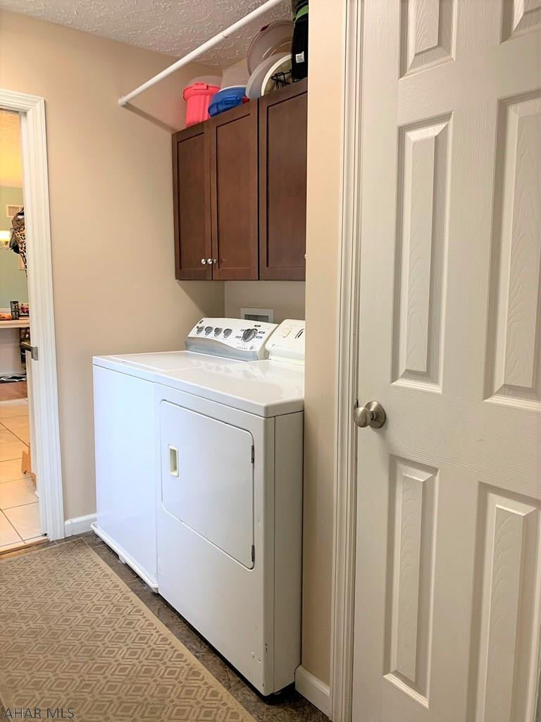 Hawthorne Manor - Residential