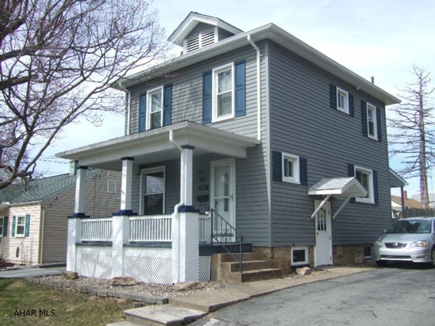 Great home in nice area. This home is move-in ready, seller has done a lot of upgrades including bathroom, fencing, exterior has been completely remodeled. Must see!