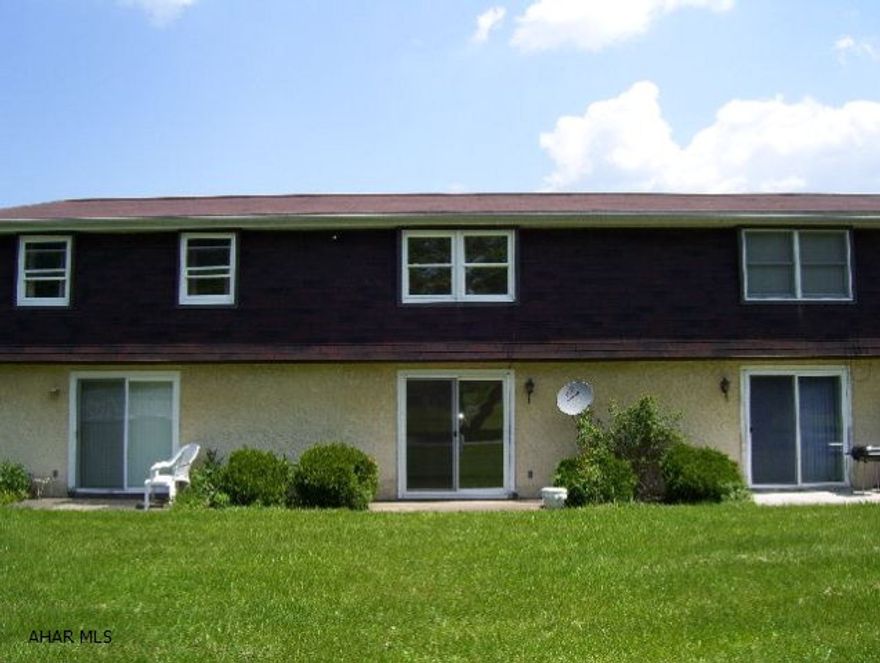 Kick the habit of rent payments, make your payments count. Stress free living in beautiful Maple Hollow Townhouses. Associations fee $140.00 includes roof, trash, swimming pool, grass cutting, snow removal, fire ins. on outside of building.