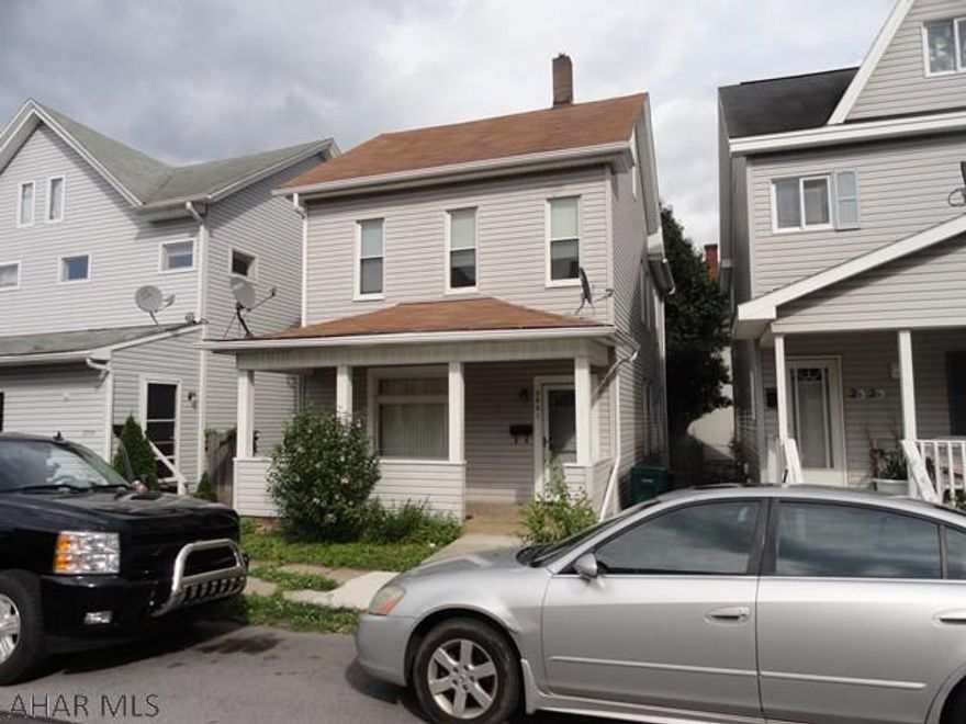 Nice 3 bedroom, 1 1/2 bath with newer siding, windows and roof. Home features many updates and good mechanics so why pay rent when you can just move and own your own home.