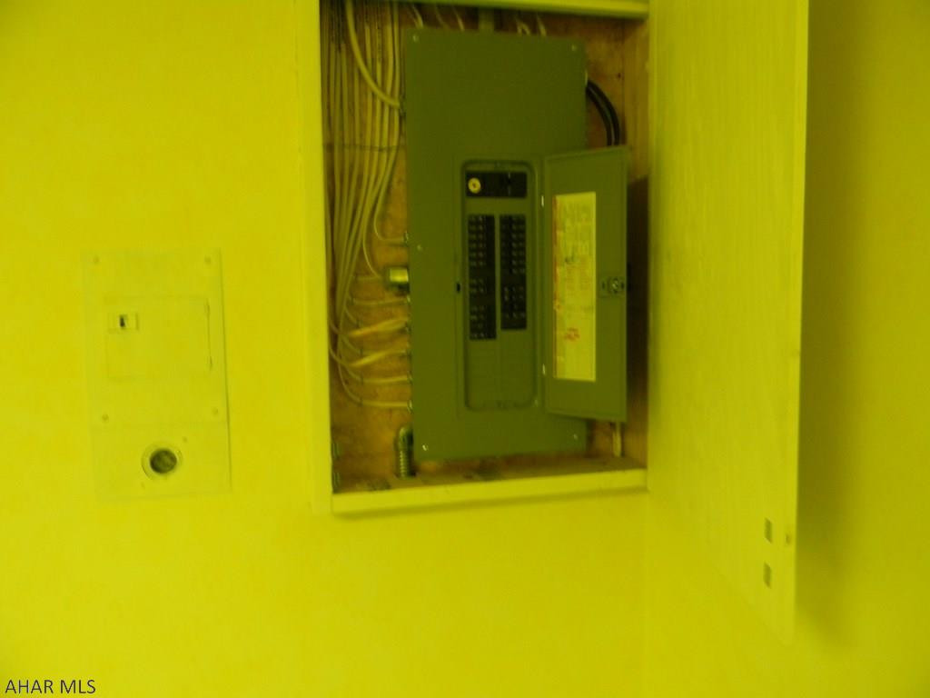 Unknown - Residential