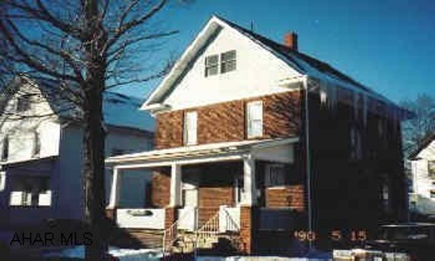 2 story 3BR home on a 47 x 60 lot, in Ebensburg.