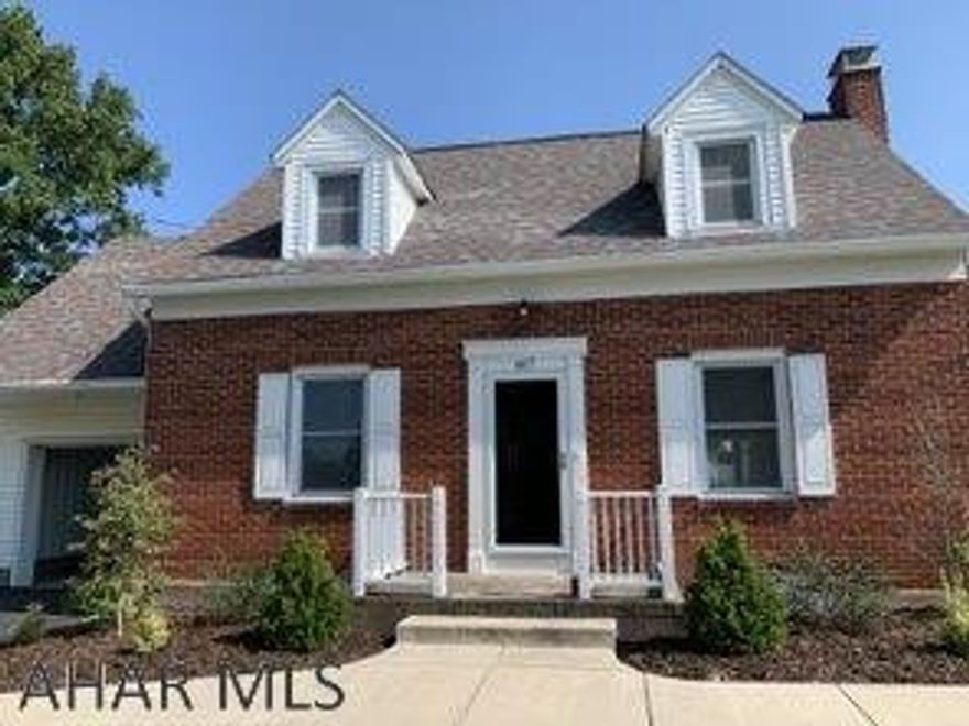 Adorable Cape Cod in Spring Cove SD. Completely remodeled kitchen, original hardwood floors   3 Bedroom 1 full bath.  brick wood fireplace. Nice flat yard with a patio.