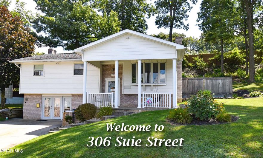 This one is so nice. 3 Bedroom split-entry in Richland Twp. Open design in the living room/dining/kitchen area. The finished lower level is impressive to say the least. Enjoy the covered patio and deck out back on nearly 1/2 acre lot. Come and see for yourself.