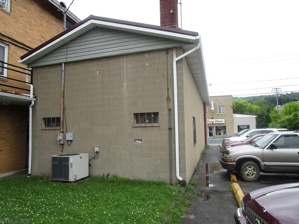 Unknown - Commercial Sale