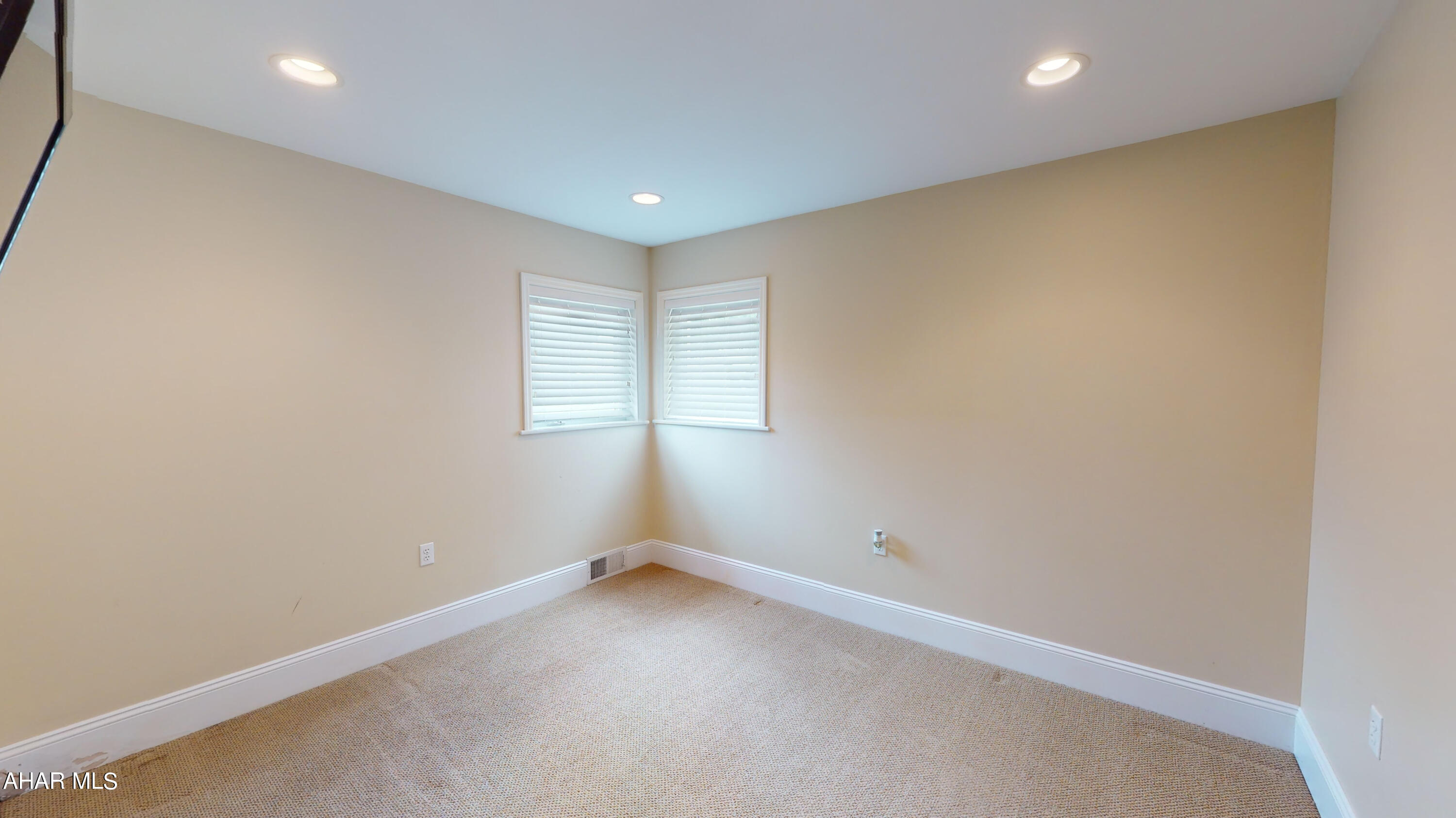 Hollidaysburg - Residential