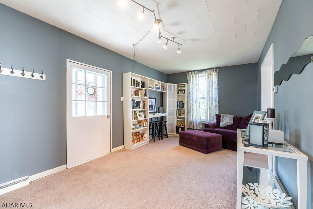 Hollidaysburg - Residential