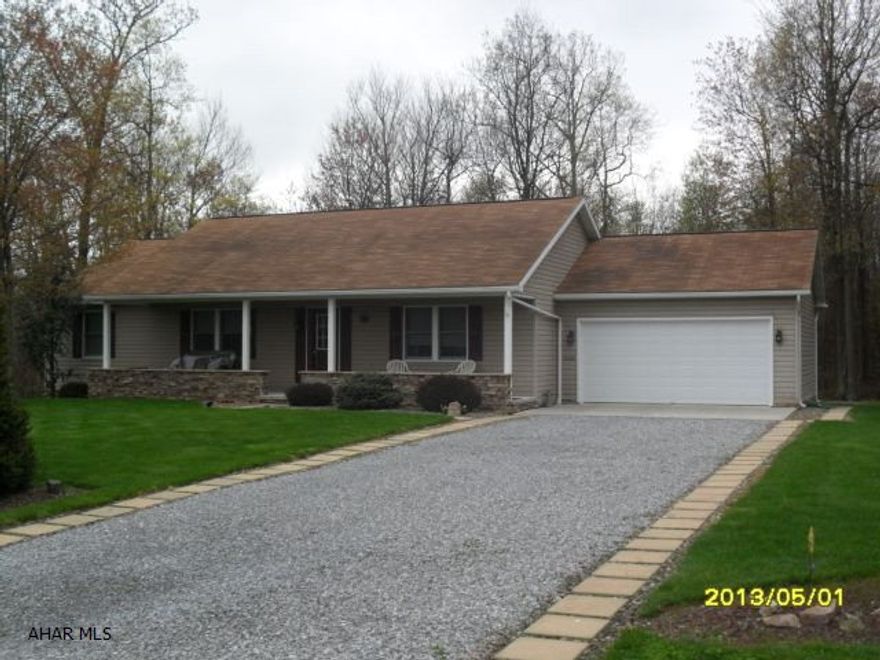 Well maintained one story home on a manicured 1.97 partially wooded lot. Move in condition - Maintenance free home. Seller would prefer a closing anytime after Aug. 30 2013