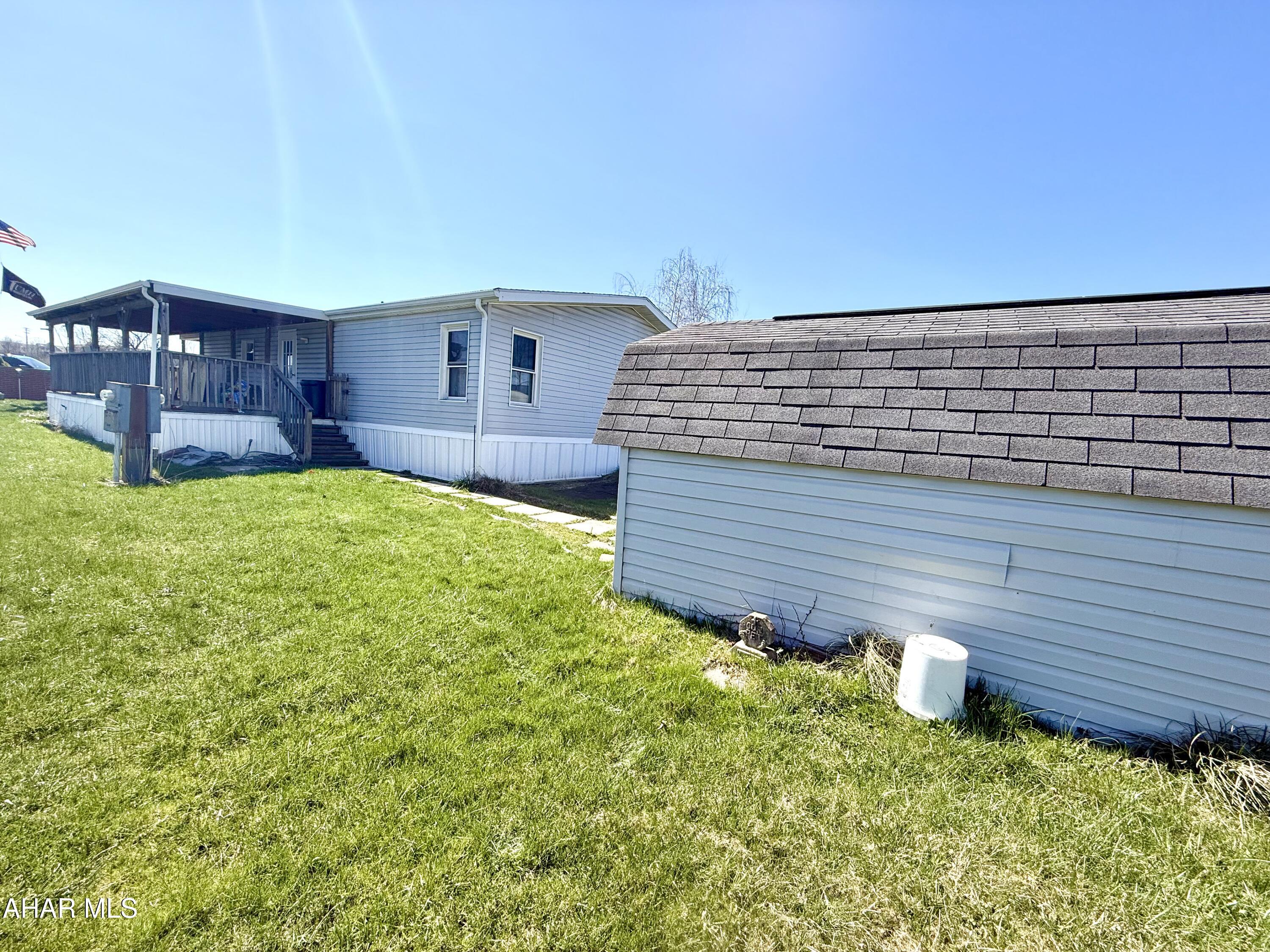 Laurel Woods - Residential