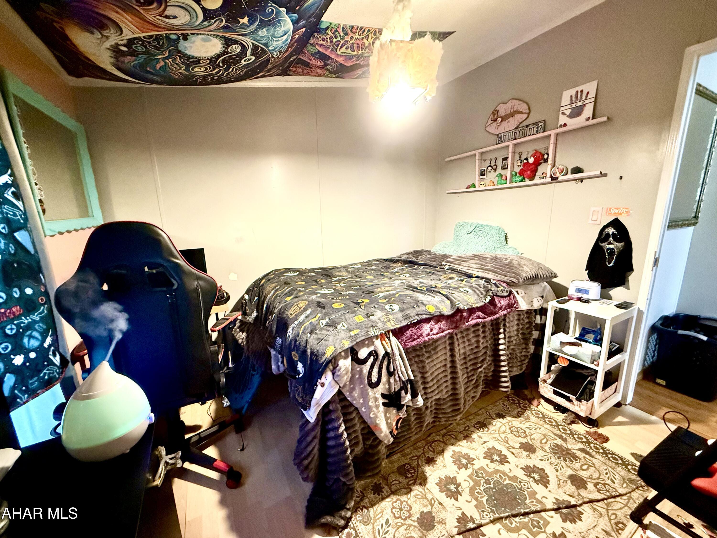 Laurel Woods - Residential