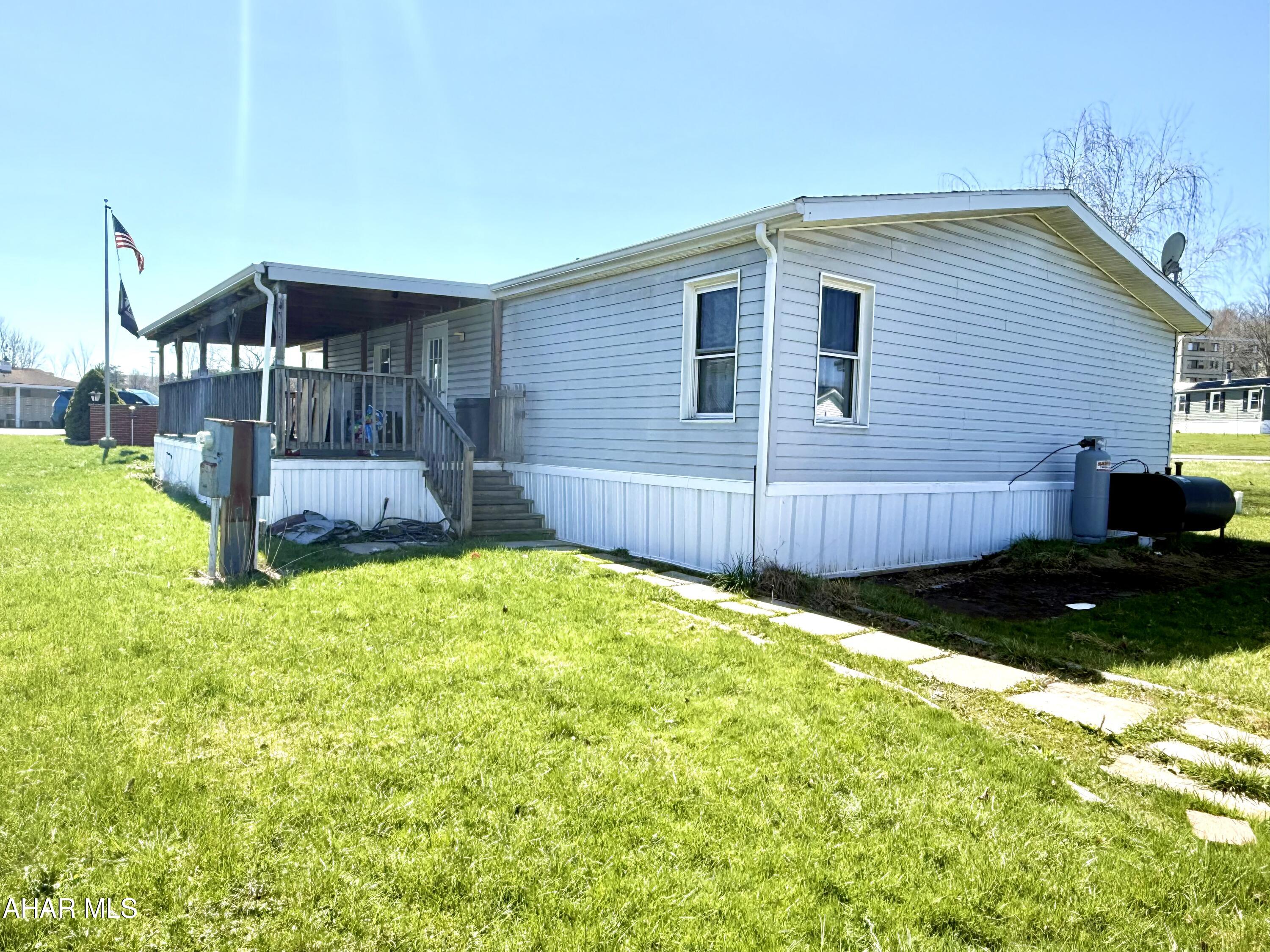 Laurel Woods - Residential