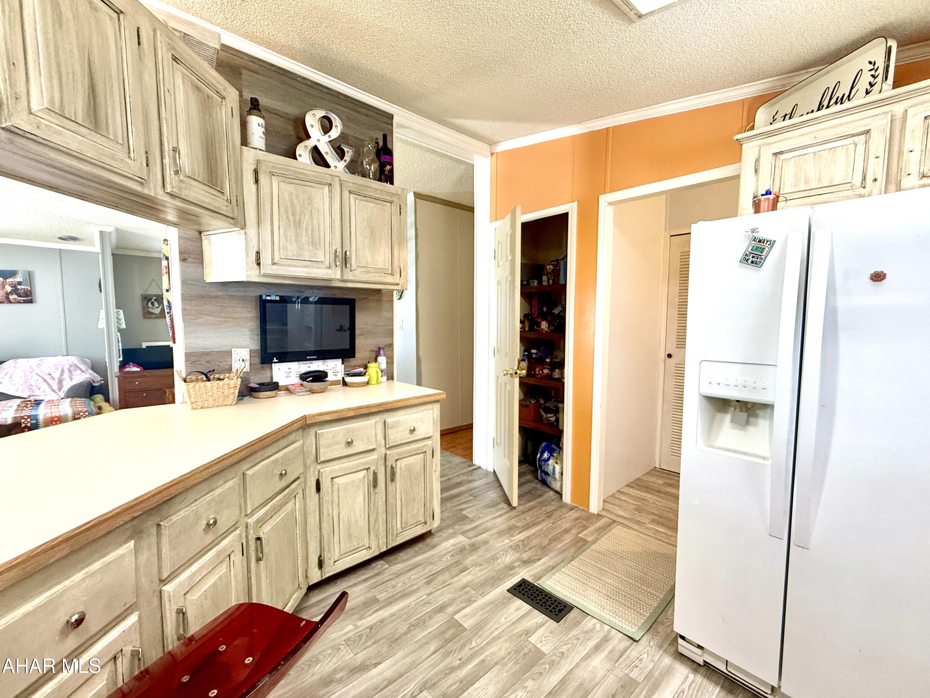 Laurel Woods - Residential