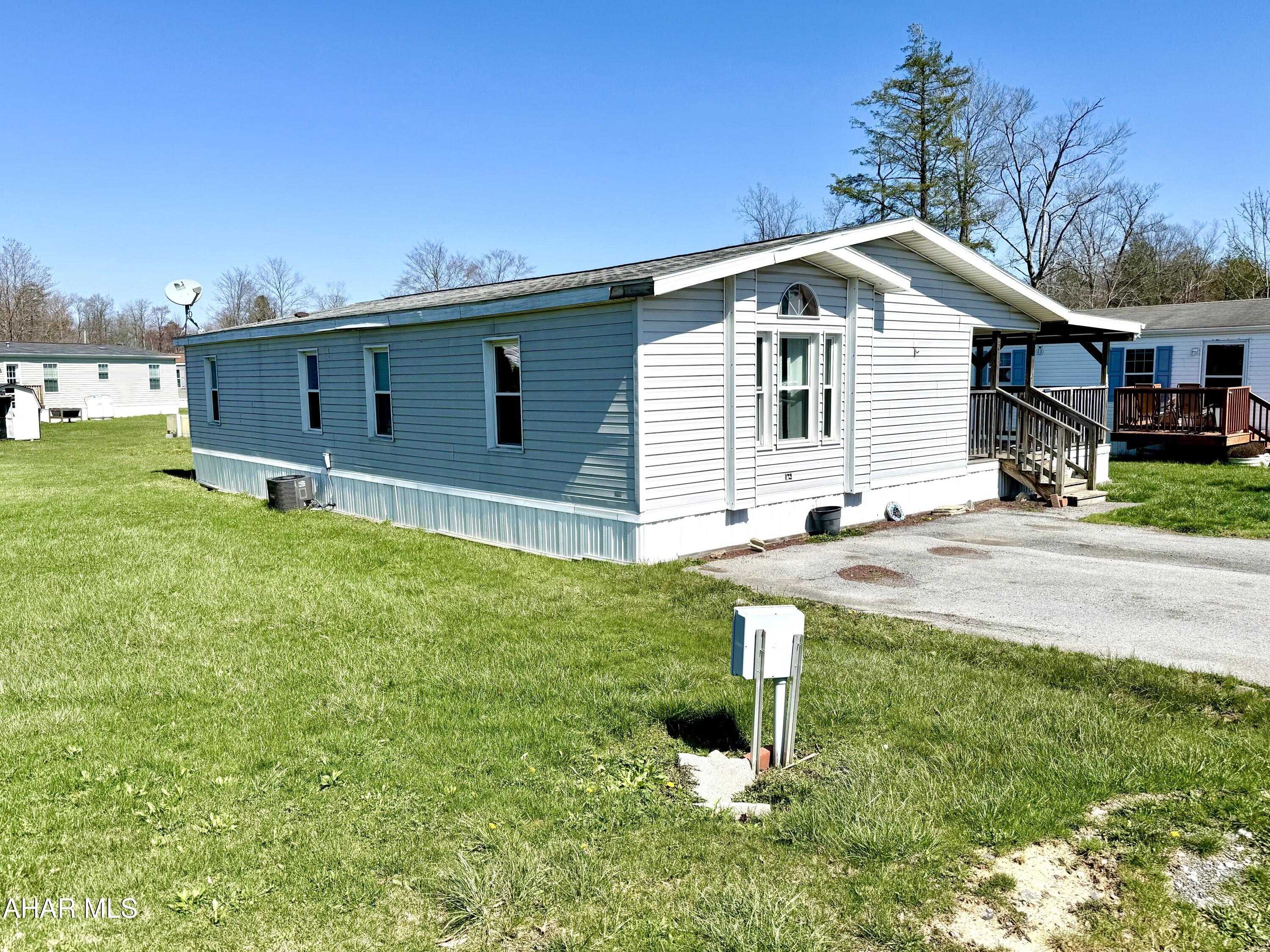 Laurel Woods - Residential