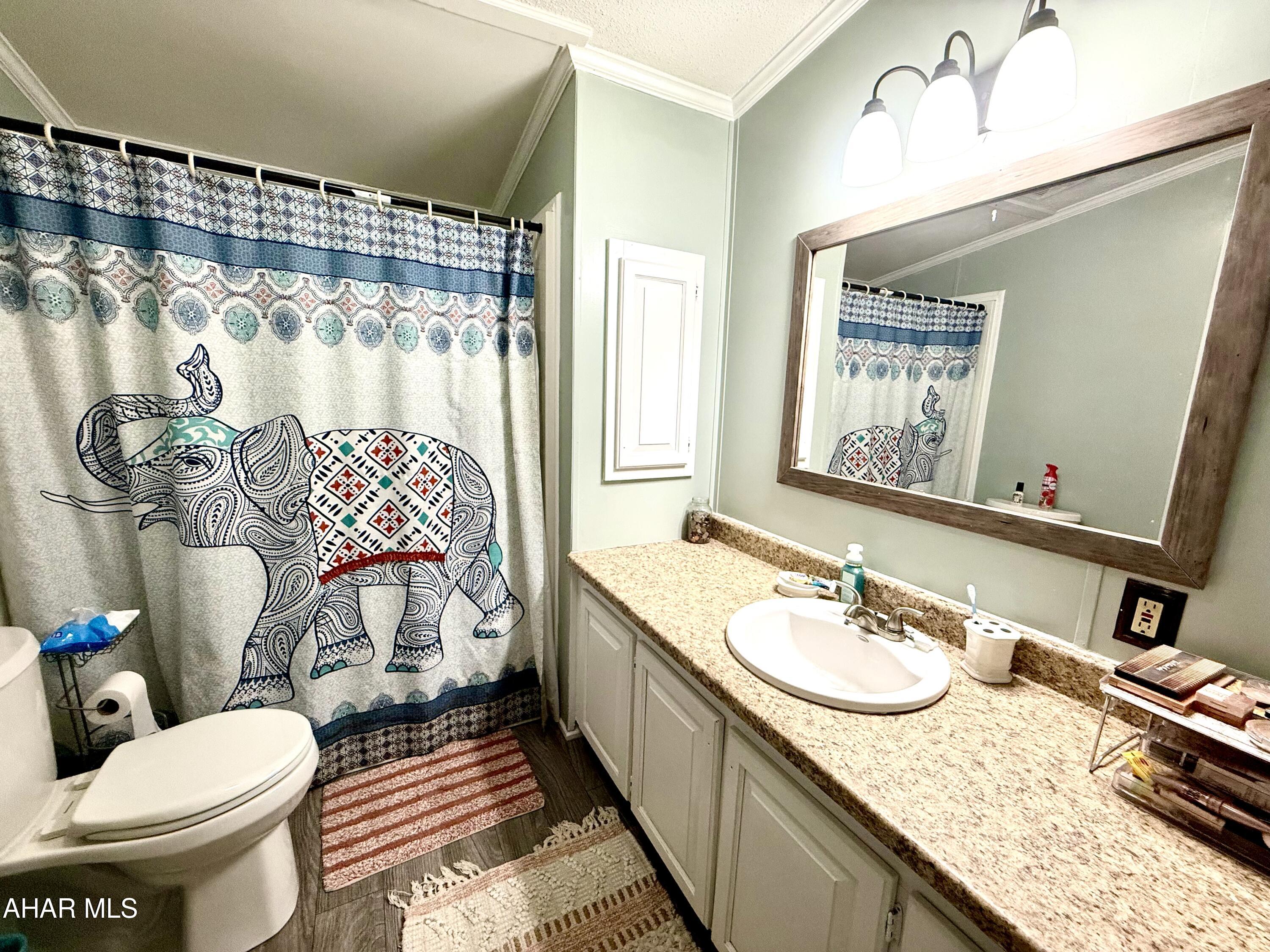 Laurel Woods - Residential