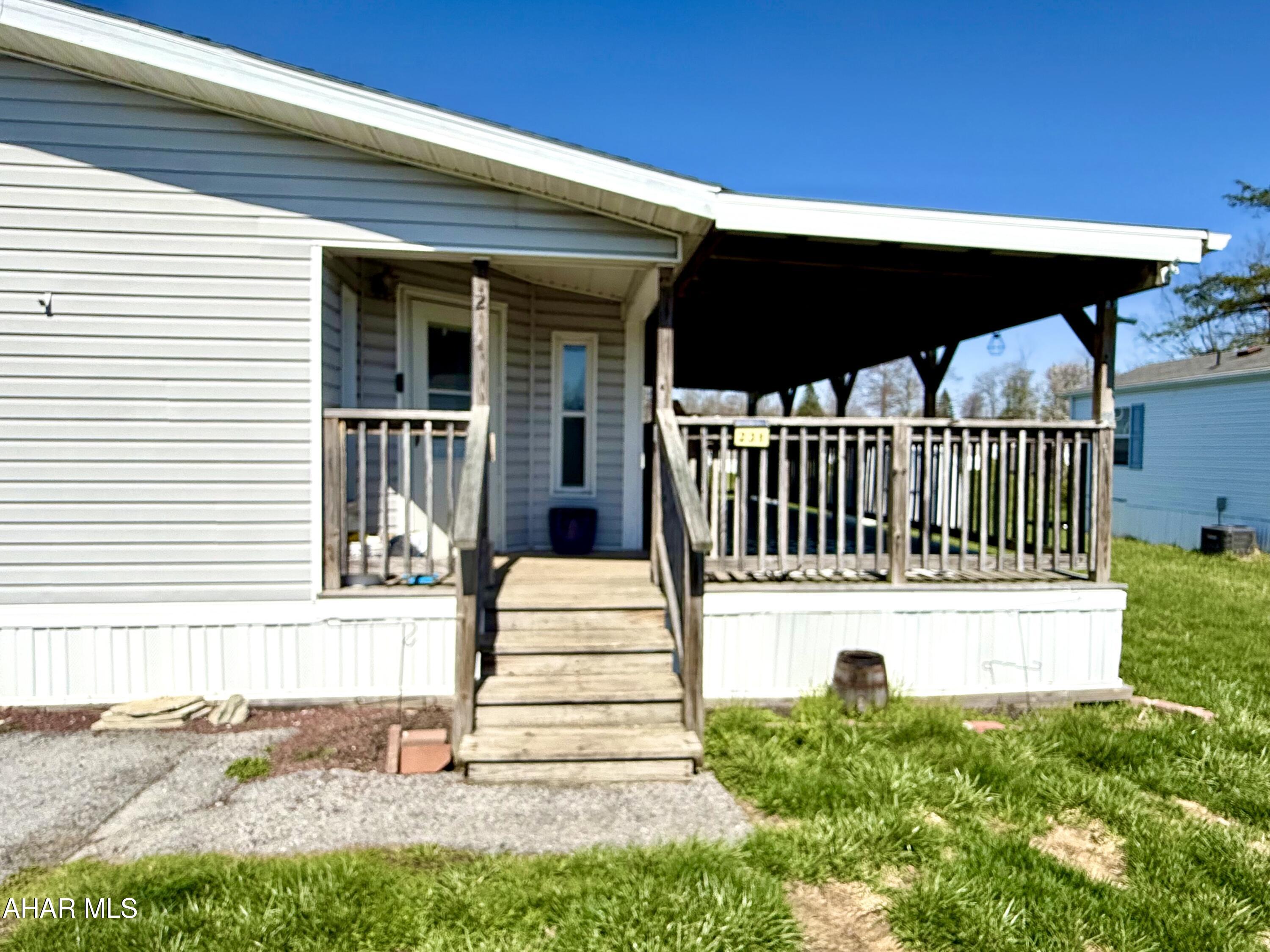 Laurel Woods - Residential