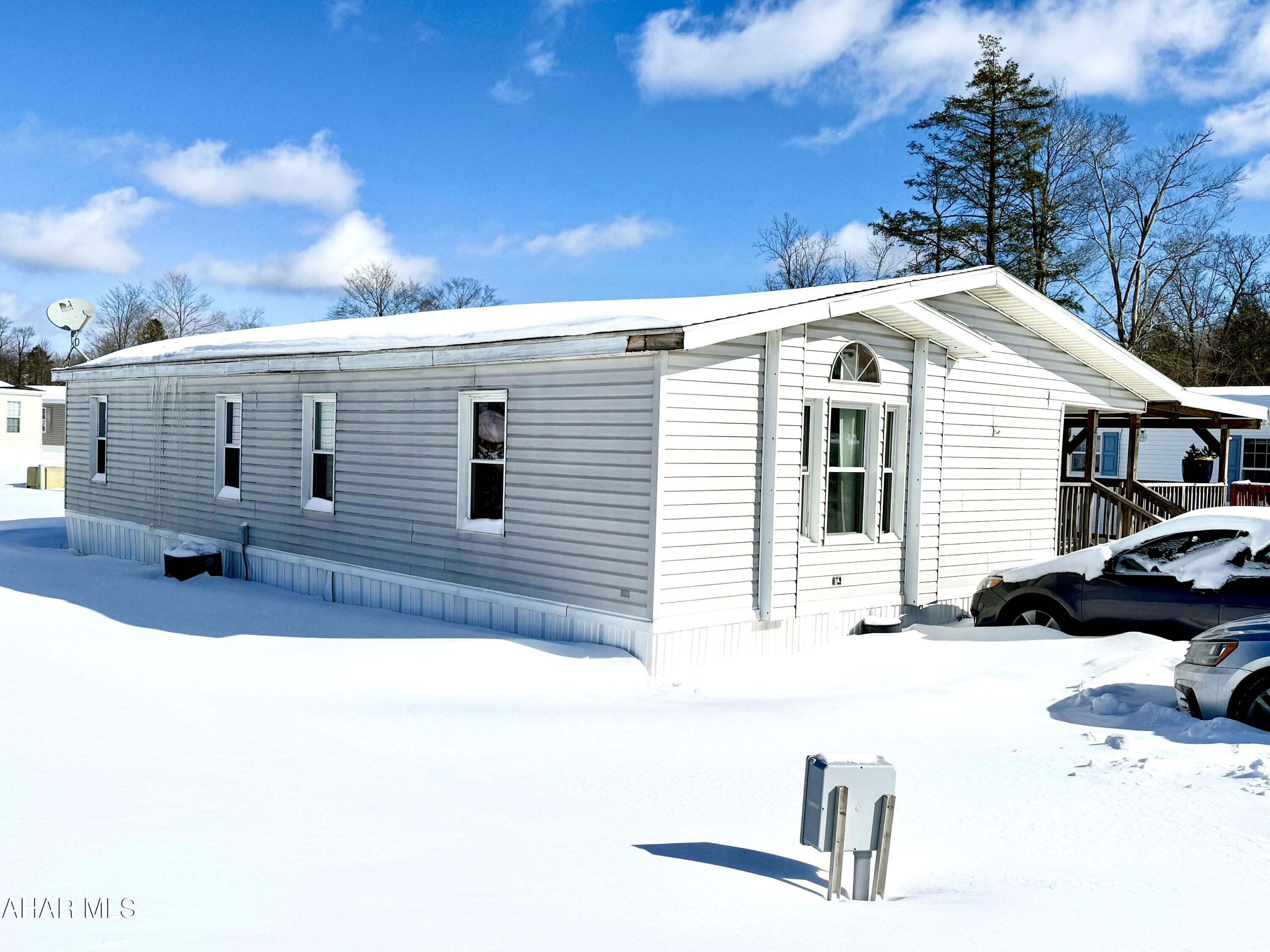 Laurel Woods - Residential