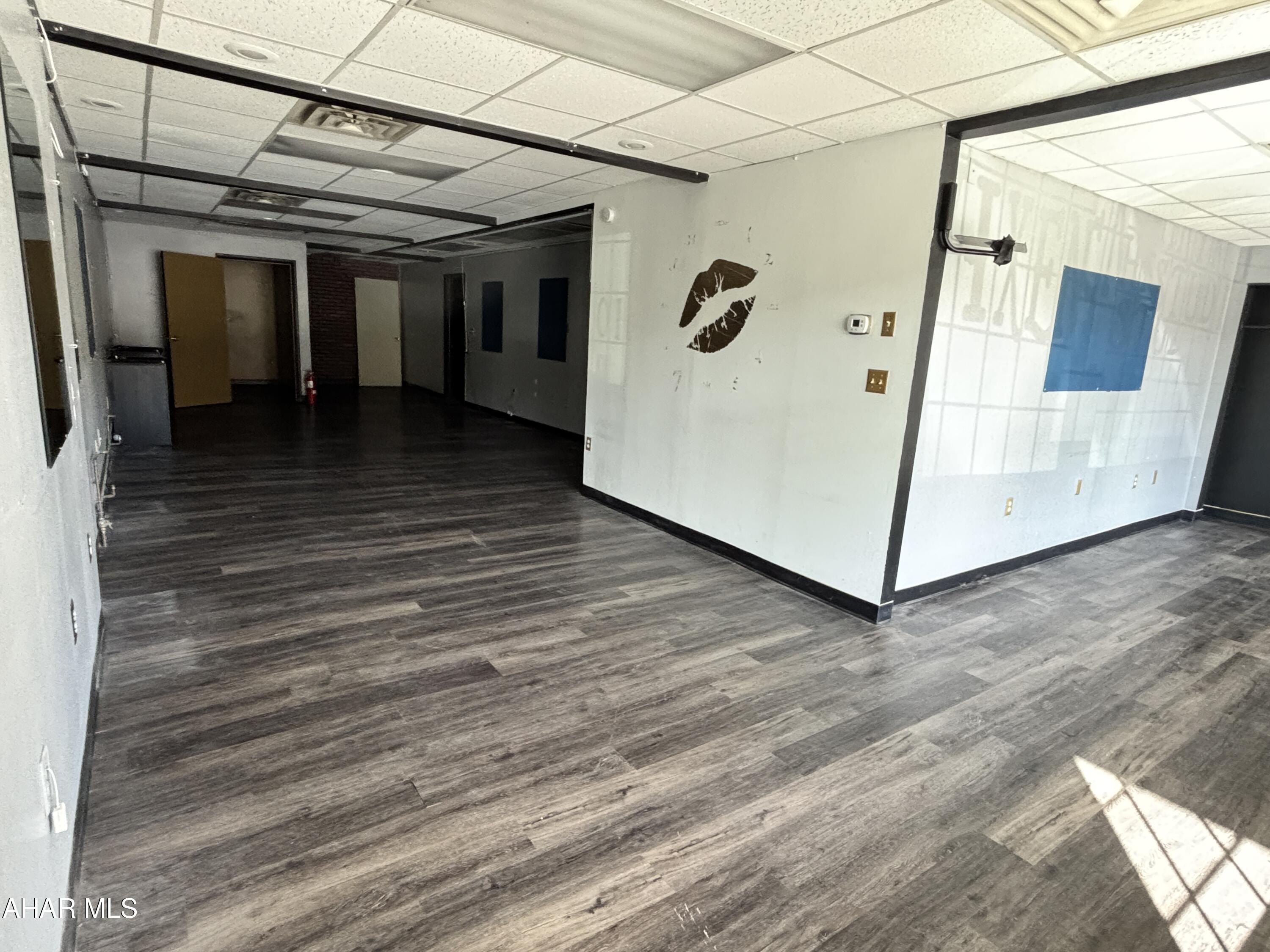 None - Commercial Lease