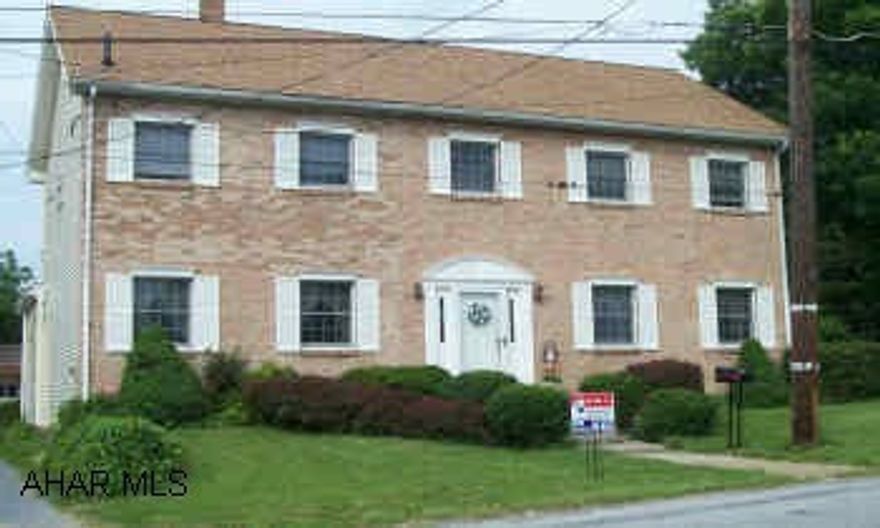 Beautiful 4 Bedroom, 2.5 Bath Colonial, 1/2 Acre Lot, Great Neighborhood - Just Won't Last!   Spaciours 4 Bedroom, 2.5 Bath, 2 story. Large Flat 1/2 Acre Lot, 2 Car Detached Garage - Such a Great Deal.