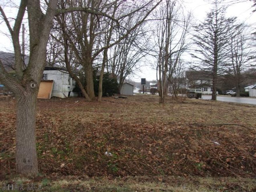 Nice level building lot.  Multiple uses. Individual home, duplex, single or doublewide.
