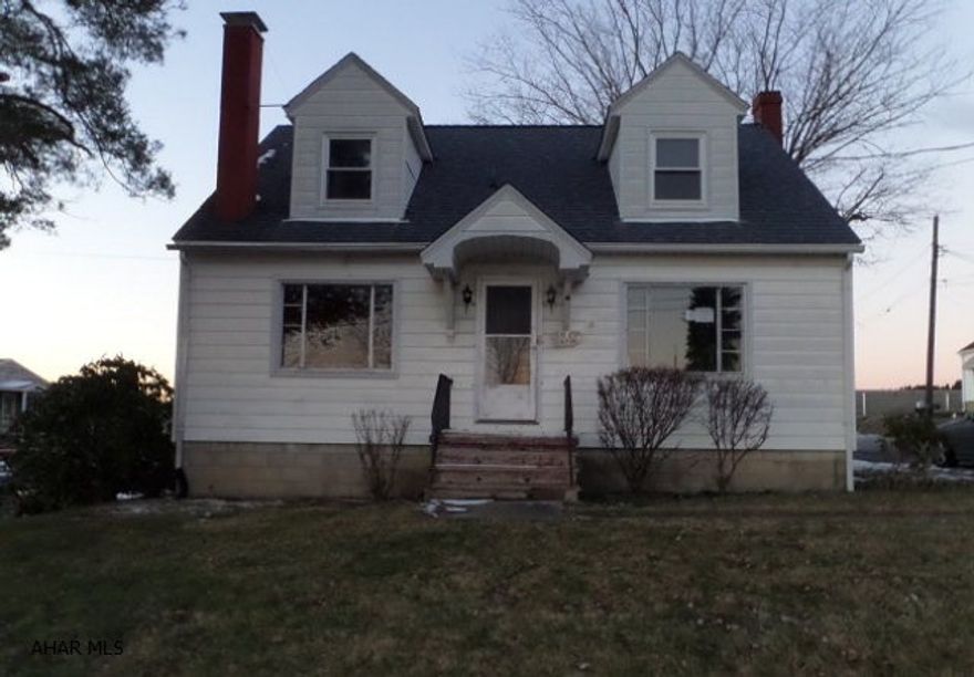 Don't miss this 3 Bed/1.5 Bath Cape Cod located in Richland Township!!! Situated on a corner lot, this home is close to amenities. Enjoy cold winter evenings by the fireplace or warm evenings in the enclosed 2 season porch. Full, unfinished basement with so much potential. Minutes from UPJ. Schedule a showing today!!!!