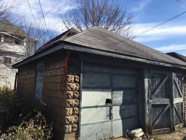 Unknown - Residential