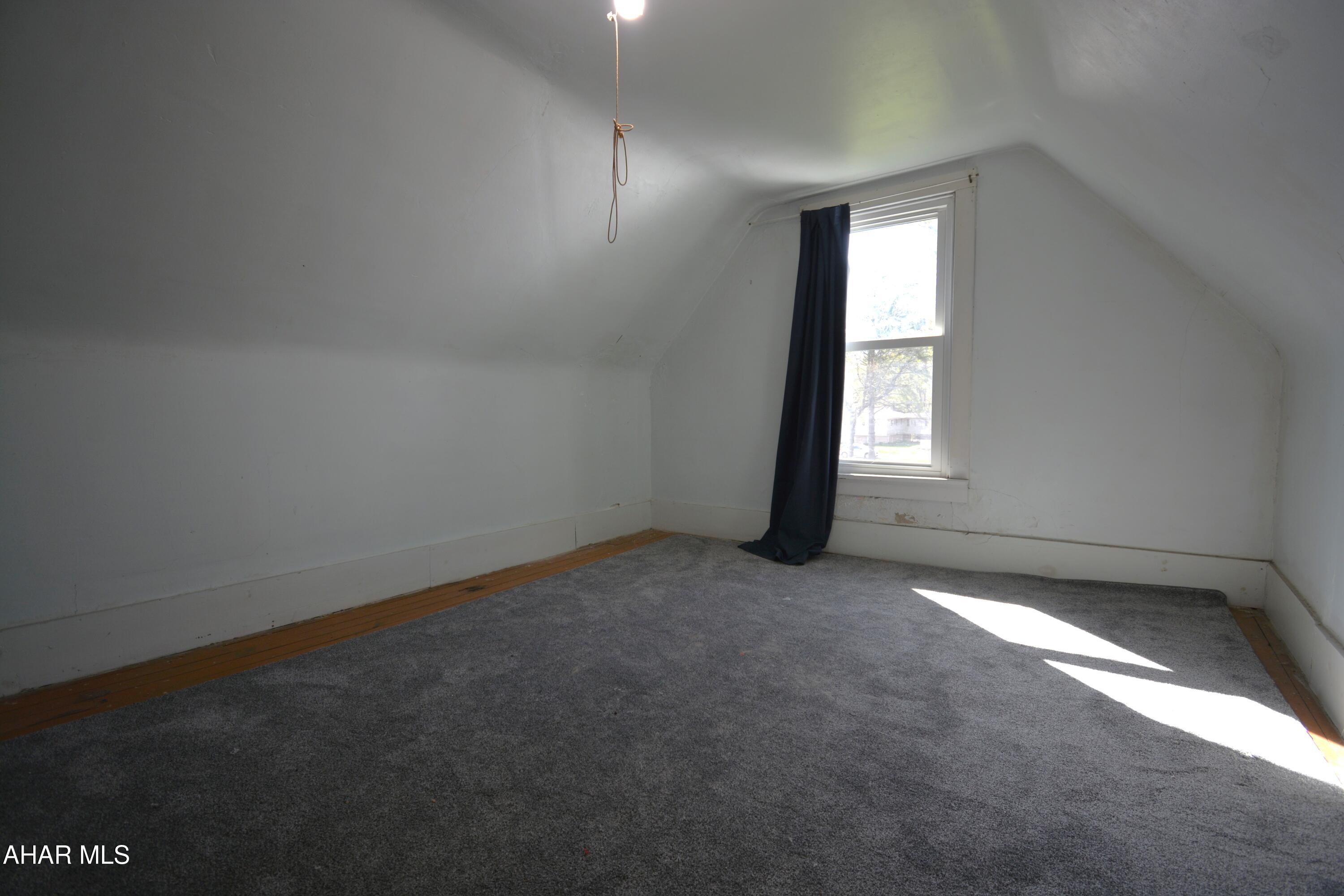 Juniata - Residential