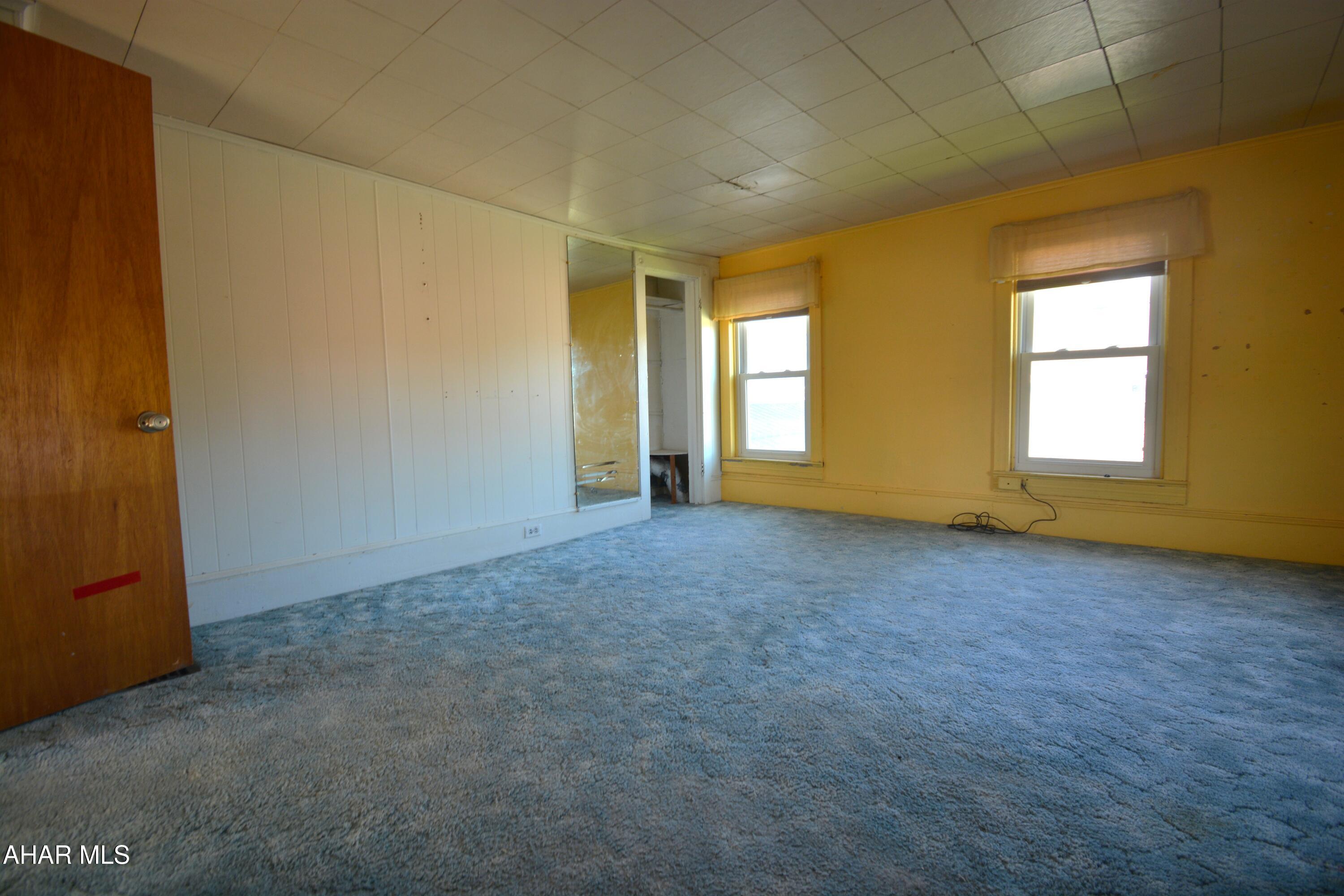 Juniata - Residential