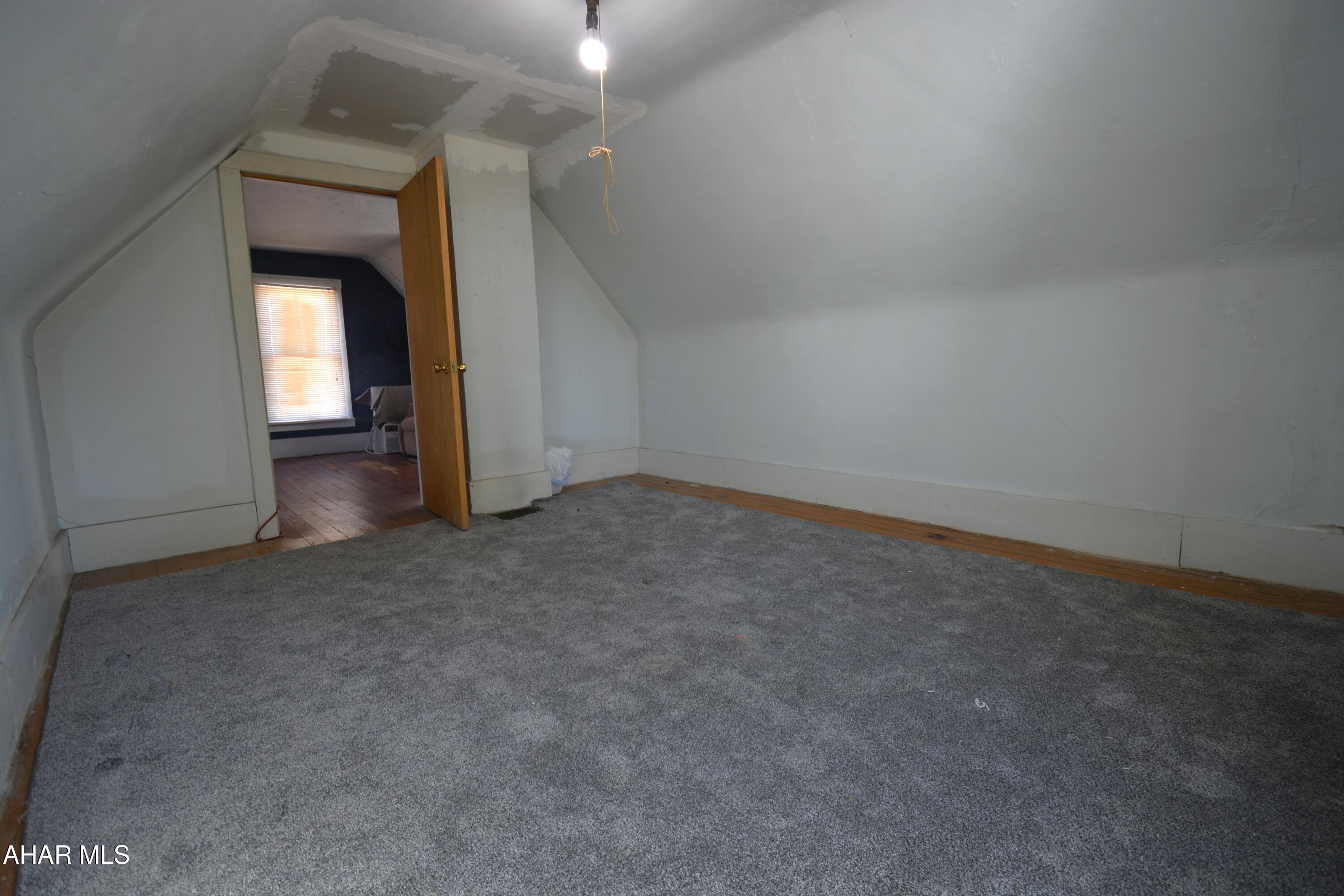 Juniata - Residential