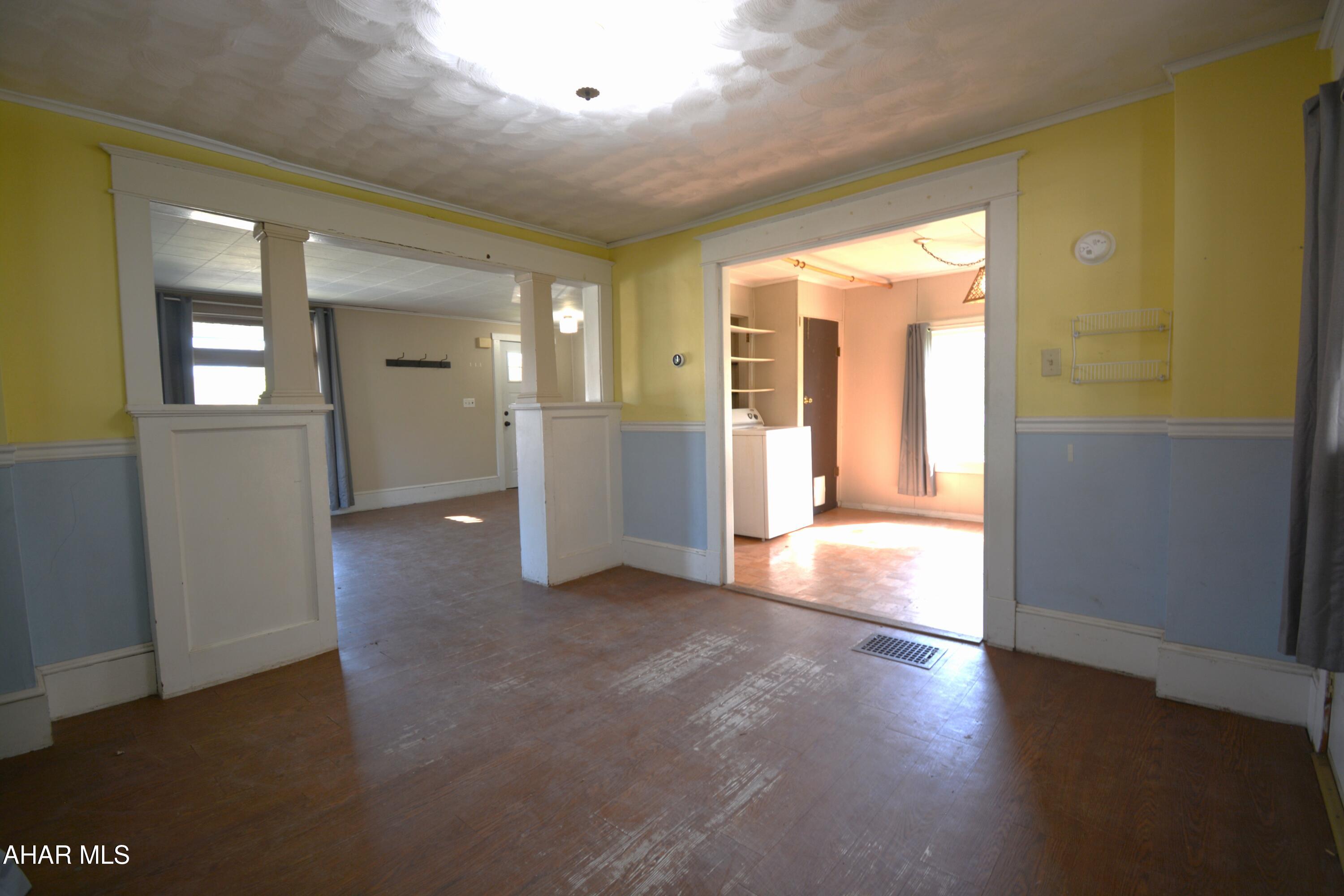 Juniata - Residential