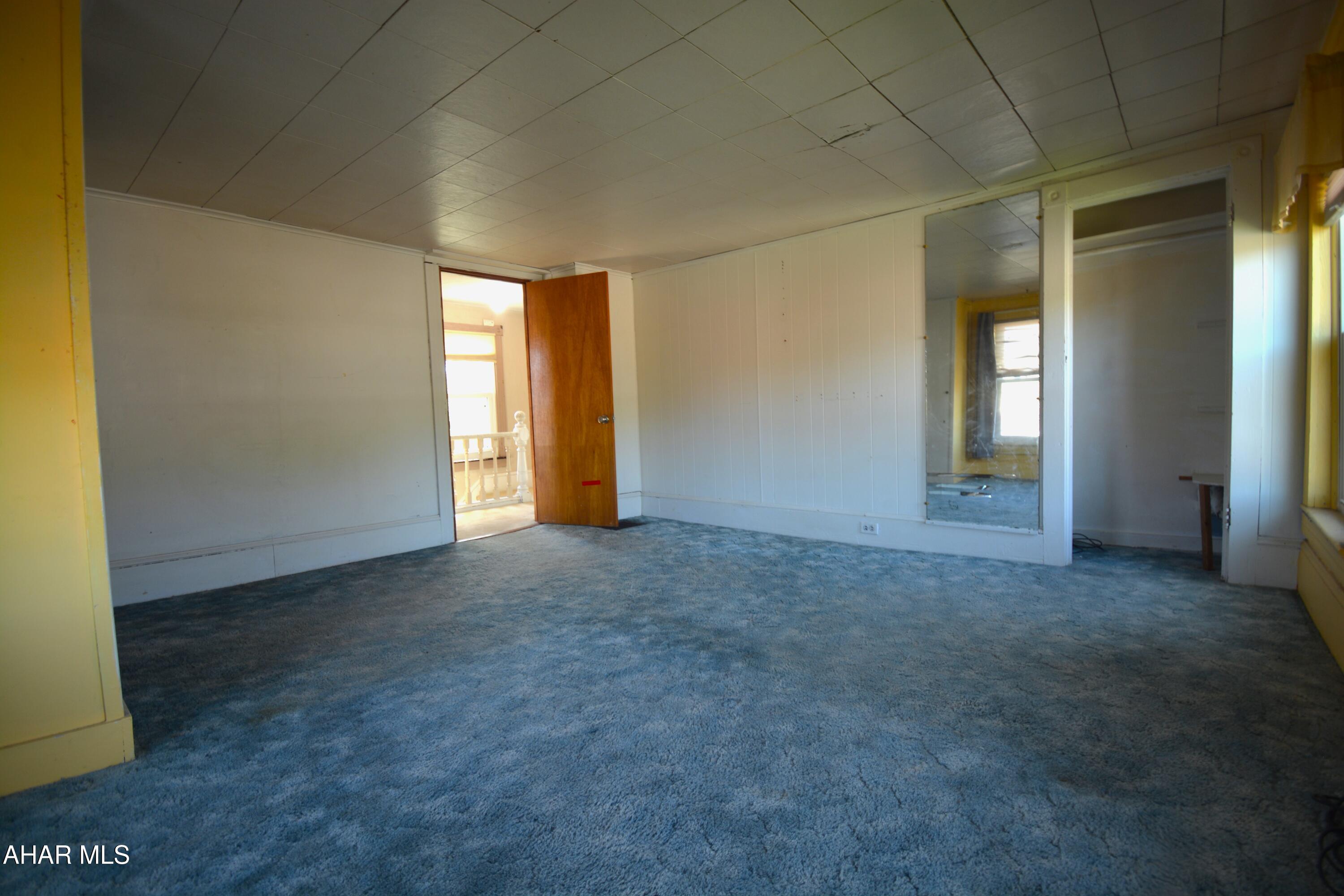 Juniata - Residential