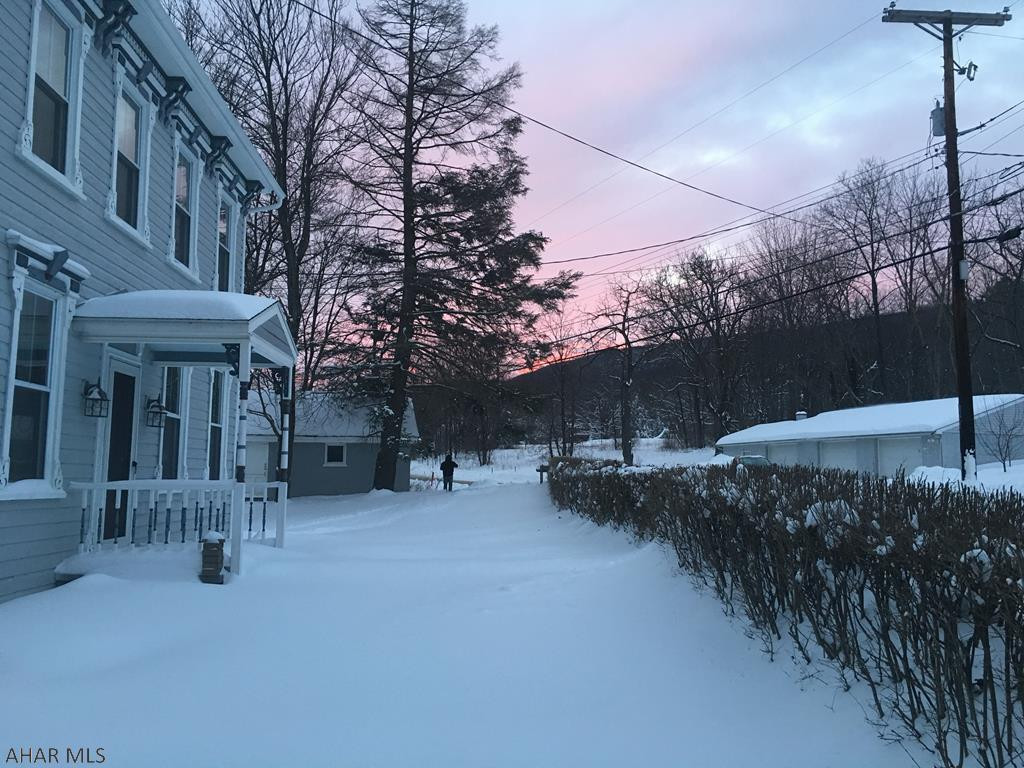 Sinking Valley - Residential