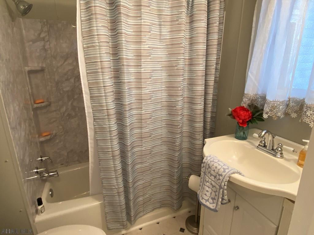 Sinking Valley - Residential