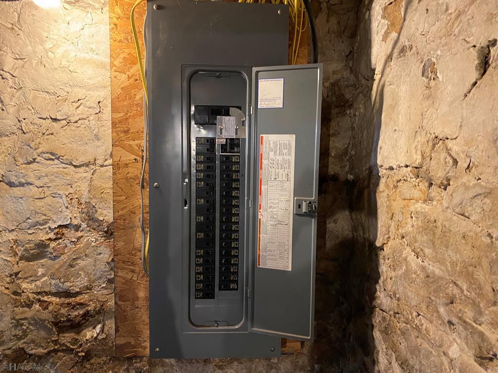 Sinking Valley - Residential