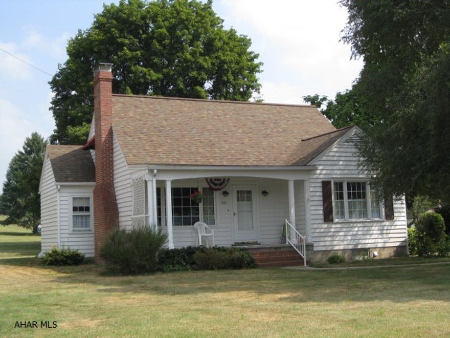 Well built Cape Cod located close to town. Nice flat 1/2 acre lot. Hardwood floors, many built-ins, newer windows. Priced to sell!