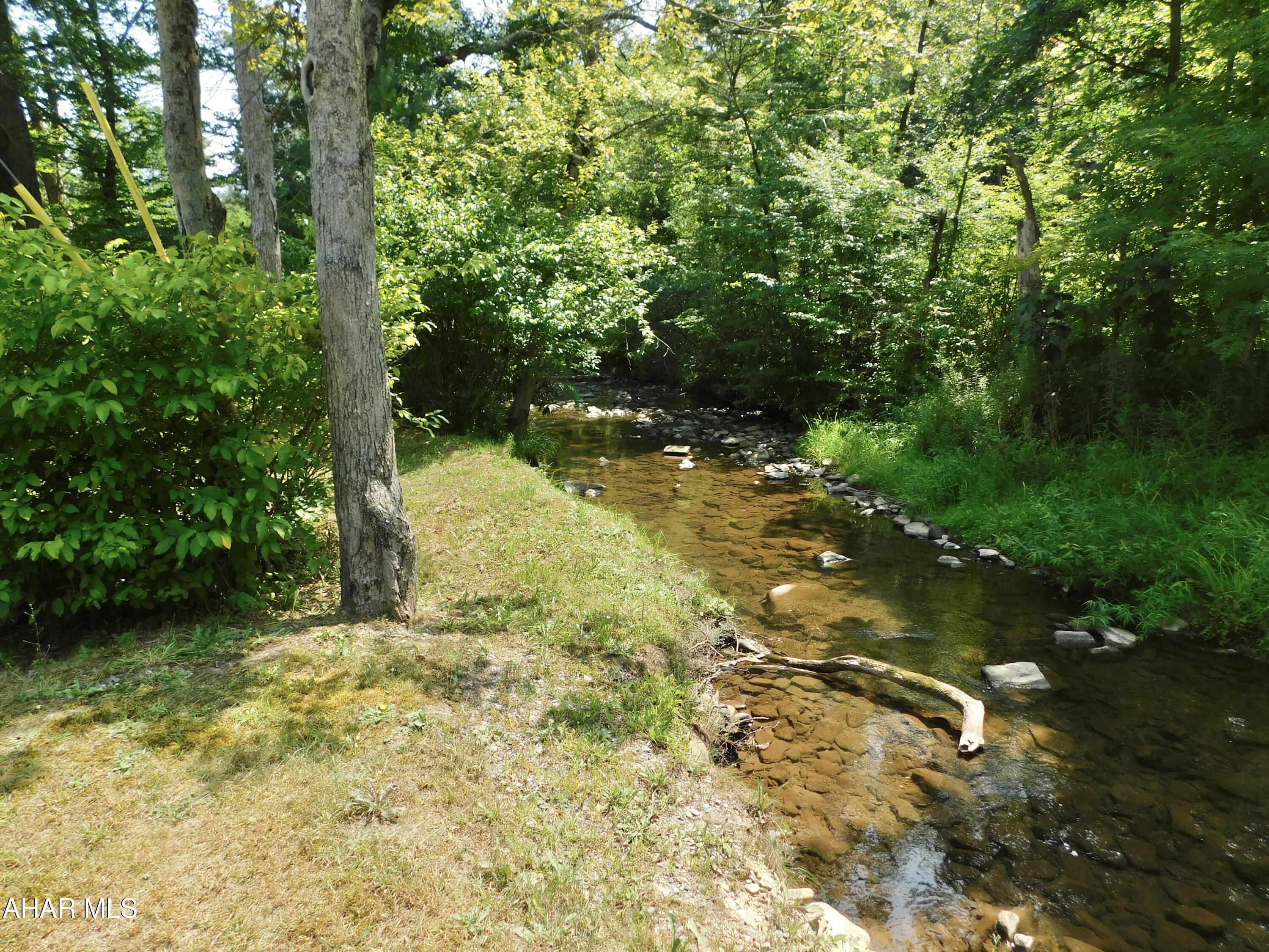 Homers Gap - Residential