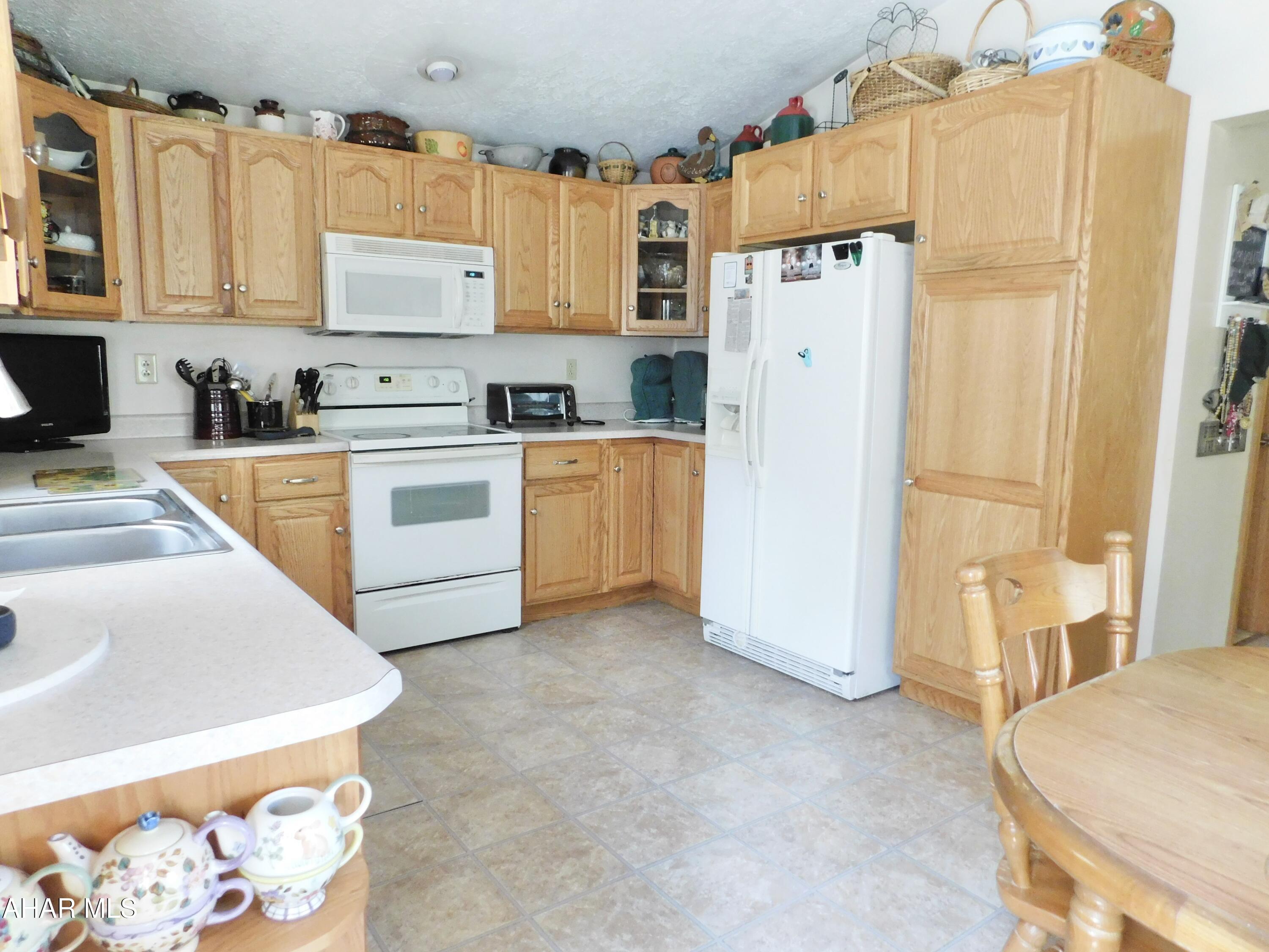 Homers Gap - Residential