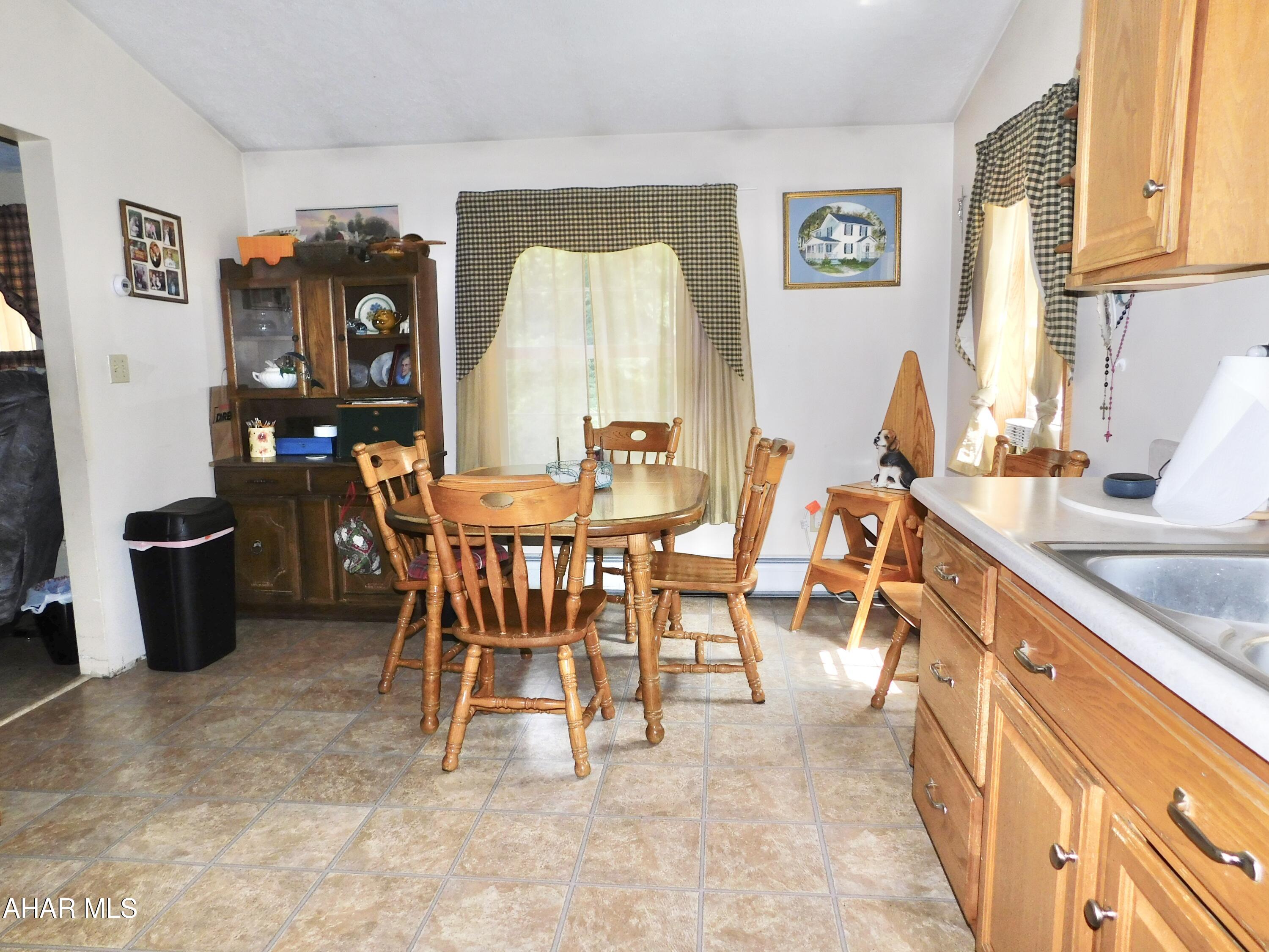 Homers Gap - Residential