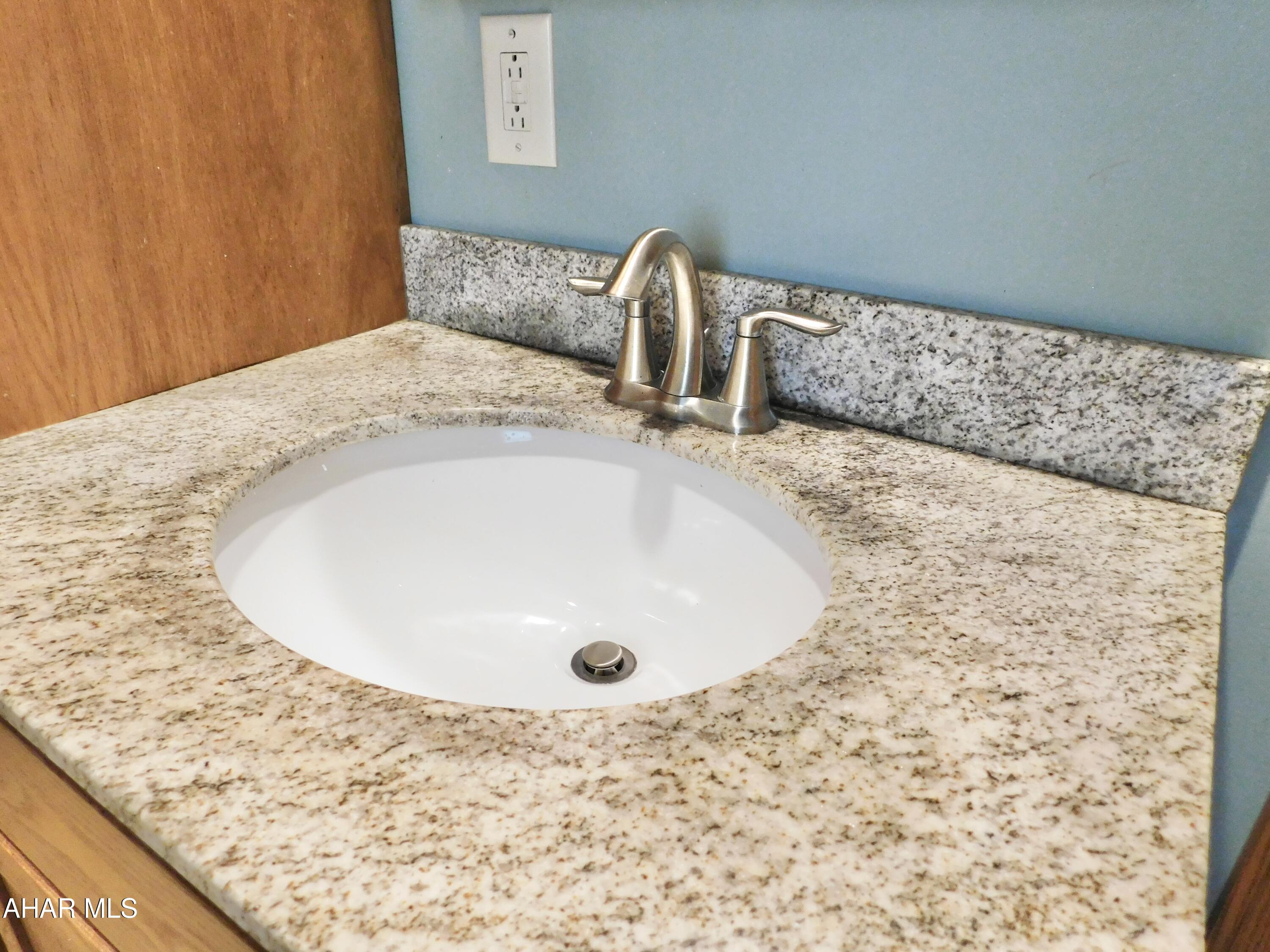 Homers Gap - Residential