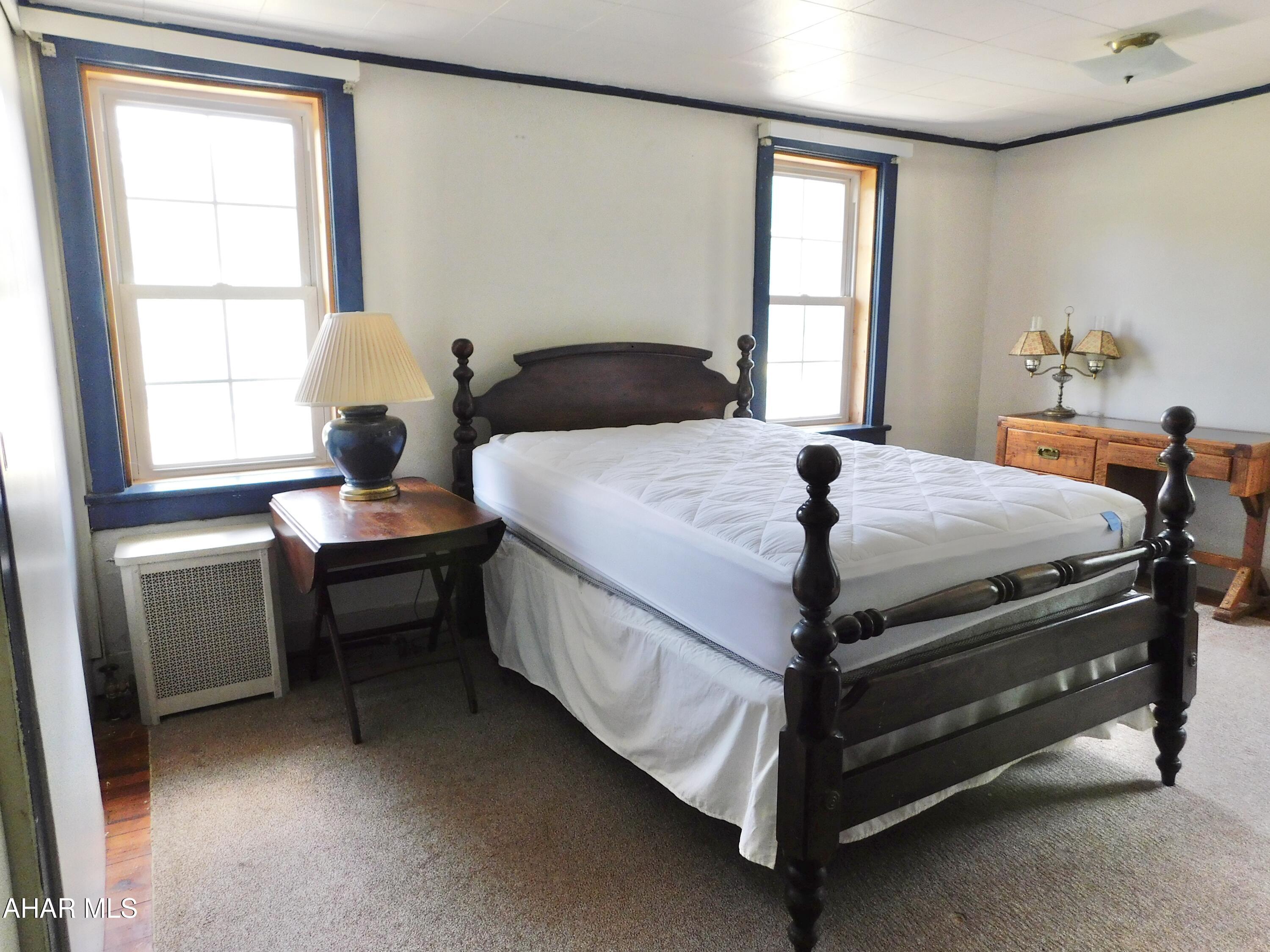 Homers Gap - Residential