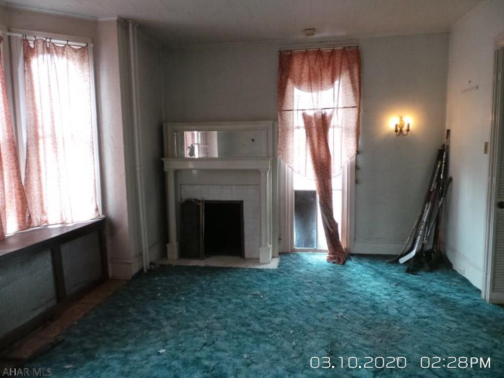 Unknown - Residential